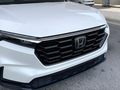 Used 2025 Honda CR-V EX image 32
