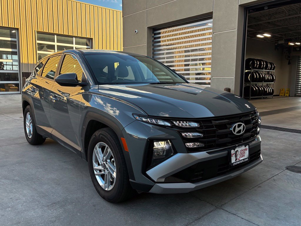 Used 2026 Hyundai Tucson SE FWD image 7