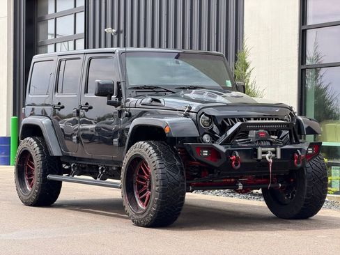 Used 2018 Jeep Wrangler Unlimited Sport AWD/4WD image 3