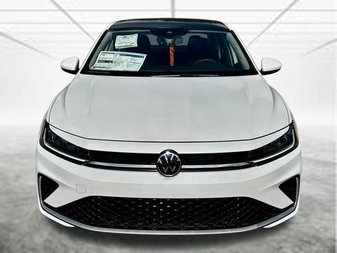 New 2026 Volkswagen Jetta SE FWD image 2