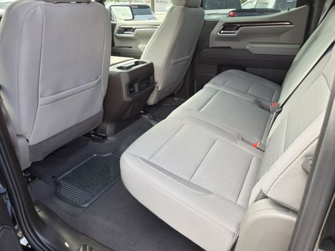Used 2025 Chevrolet Silverado 1500 LT w/ Texas Edition Plus RWD image 13