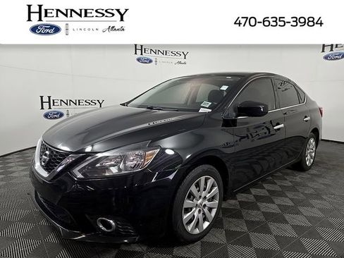 Used 2019 Nissan Sentra S FWD image 1