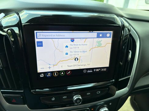 Used 2020 Chevrolet Traverse Premier w/ LPO, Floor Liner Package AWD/4WD image 19