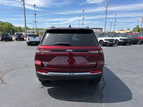 Used 2025 Jeep Grand Cherokee Limited image 6