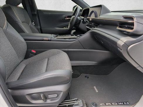 Used 2024 Toyota Crown XLE image 20
