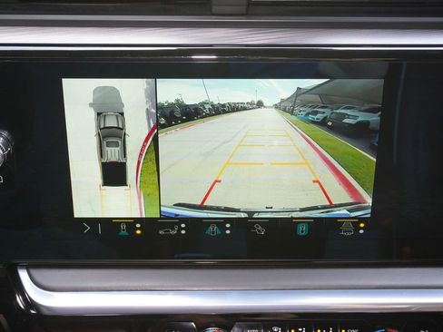 Used 2022 GMC Sierra 1500 Denali Ultimate AWD/4WD image 16