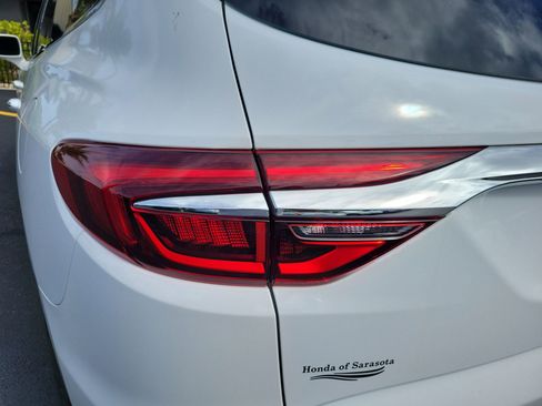 Used 2019 Buick Enclave Premium FWD image 11