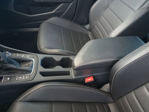 Certified 2023 Volkswagen Jetta SE image 15