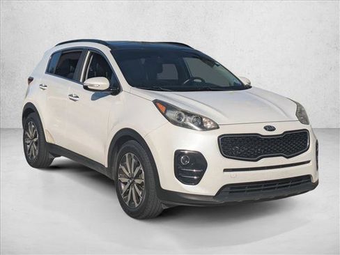 Used 2019 Kia Sportage EX w/ EX Premium Package image 3