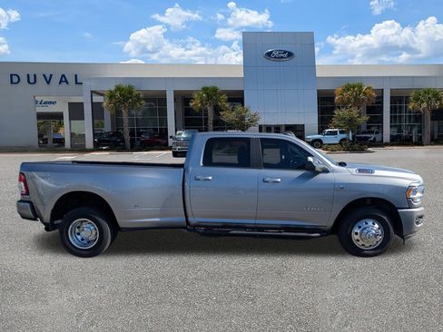 Used 2019 RAM 3500 Big Horn image 3