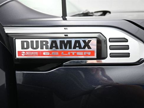 Used 2024 GMC Sierra 2500 Denali w/ Max Trailering Package image 6