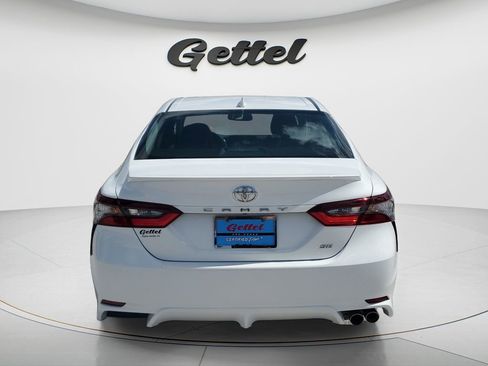 Certified 2023 Toyota Camry SE w/ Convenience Package image 5