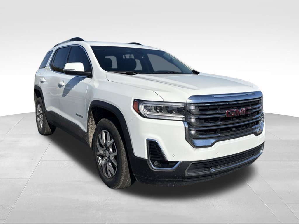 Used 2021 GMC Acadia SLT w/ LPO, Floor Liner Package AWD/4WD image 3