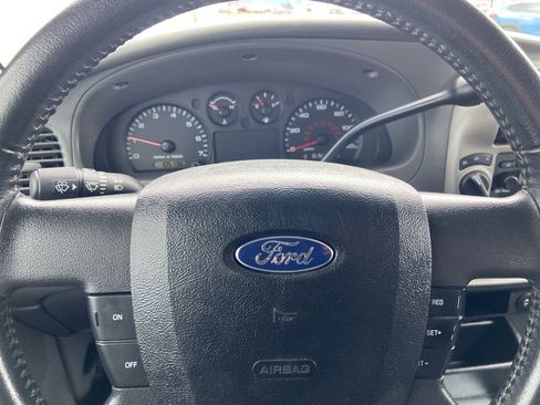 Used 2011 Ford Ranger XLT image 13