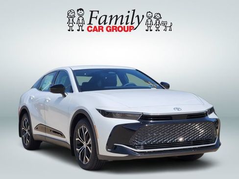 New 2026 Toyota Crown AWD/4WD image 2