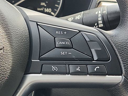 Used 2023 Nissan Altima 2.5 SV FWD image 21
