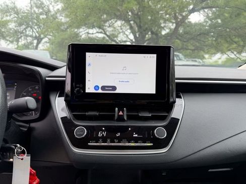 Used 2023 Toyota Corolla LE FWD image 12