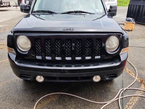 Used 2014 Jeep Patriot Sport w/ Power Value Group image 1