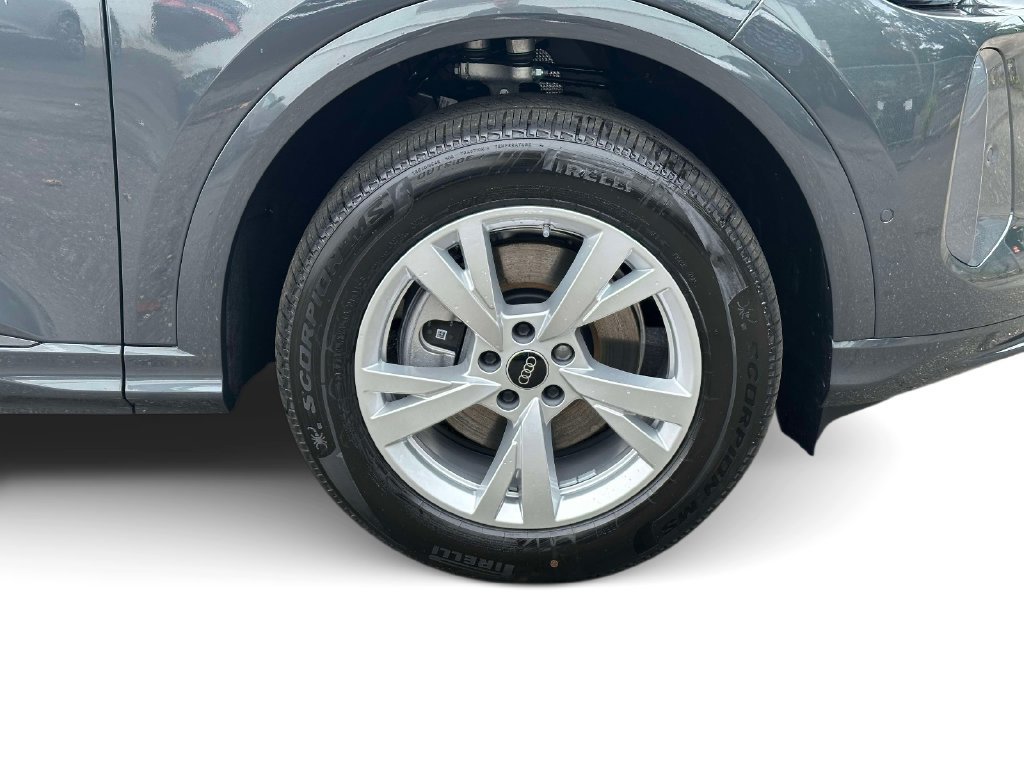 New 2026 Audi Q5 Premium AWD/4WD image 13