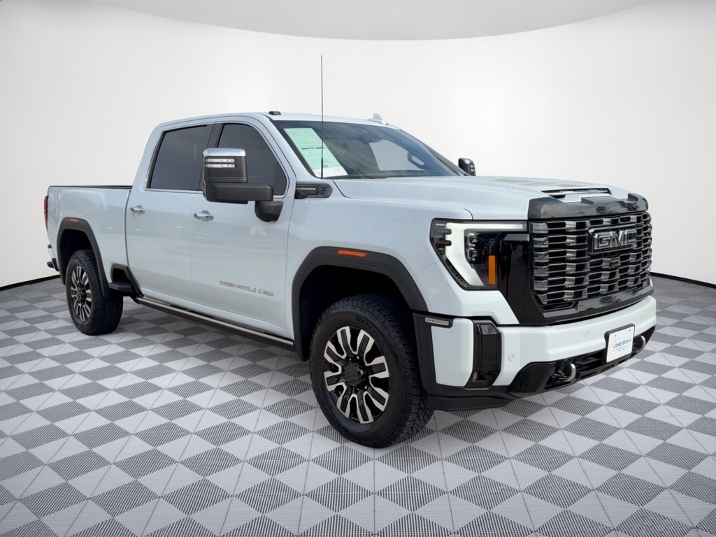 Used 2026 GMC Sierra 2500 Denali Ultimate AWD/4WD image 7