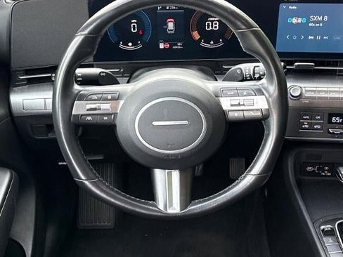 Used 2024 Hyundai Kona SEL AWD/4WD image 19