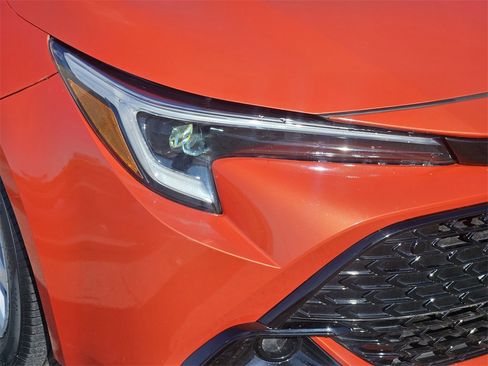 Used 2025 Toyota Corolla SE image 6