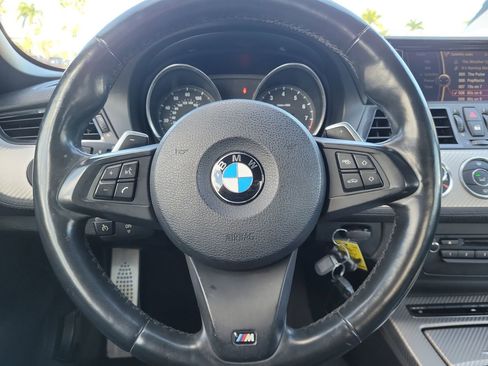 Used 2014 BMW Z4 sDrive35i image 14