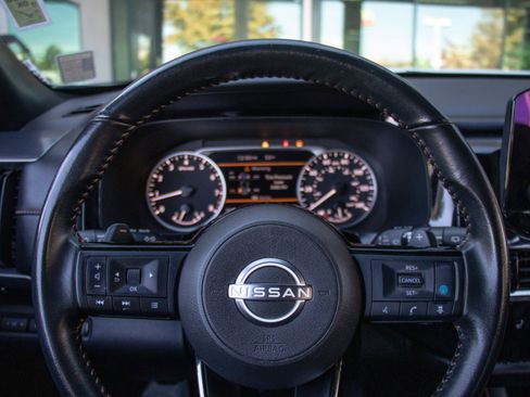 Used 2023 Nissan Pathfinder Rock Creek image 13