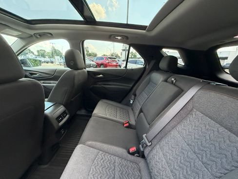 Used 2023 Chevrolet Equinox LT AWD/4WD image 5