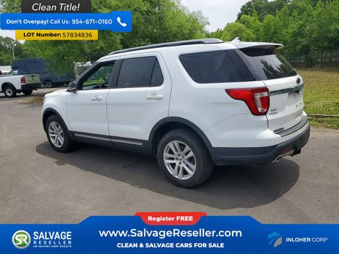 Used 2018 Ford Explorer XLT w/ Equipment Group 201A AWD/4WD image 3