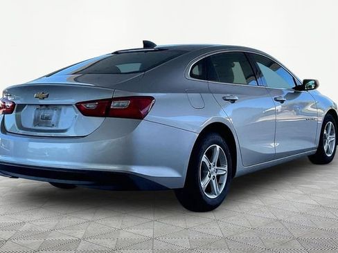 Used 2019 Chevrolet Malibu LS FWD image 5