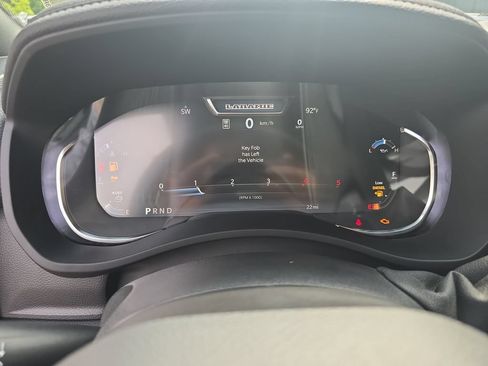 New 2026 RAM 2500 Laramie AWD/4WD image 18