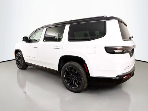 New 2026 Jeep Grand Wagoneer Summit AWD/4WD image 5