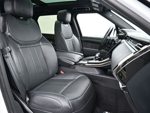 Used 2024 Land Rover Range Rover Sport Dynamic SE image 27