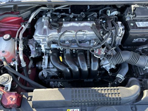 Used 2022 Toyota Corolla LE w/ LE Premium Package image 32