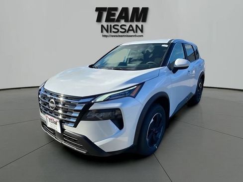 New 2026 Nissan Rogue SV w/ Cold Weather Package AWD/4WD image 3
