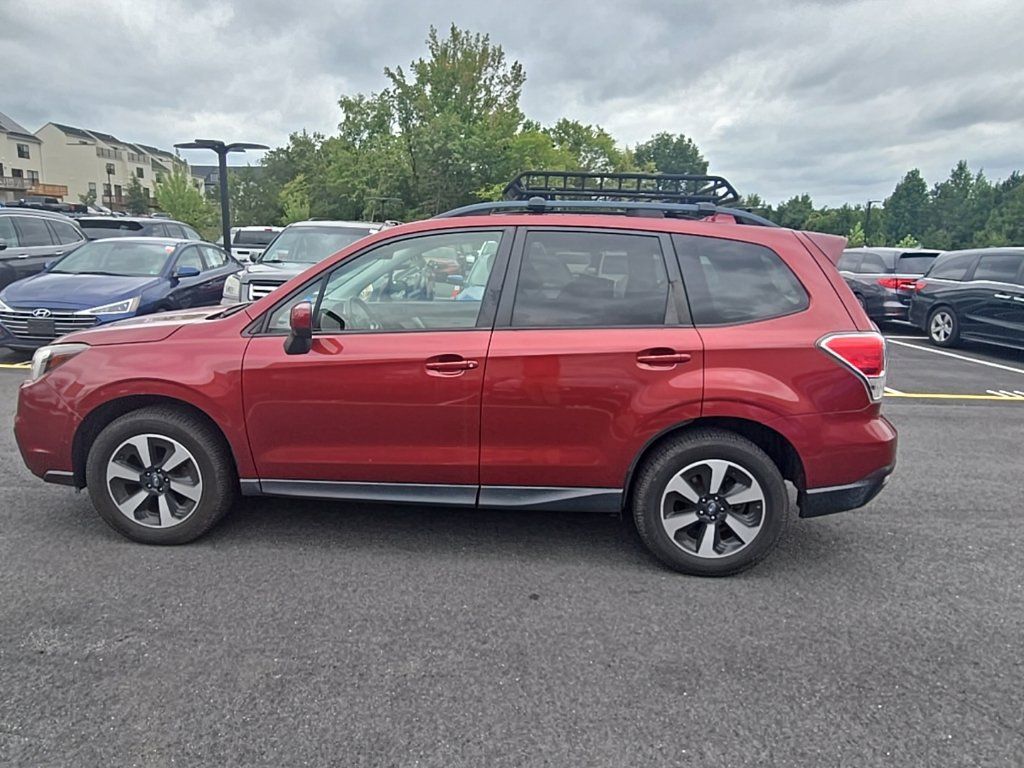 Used 2017 Subaru Forester 2.5i Premium w/ Popular Package #2A AWD/4WD image 10