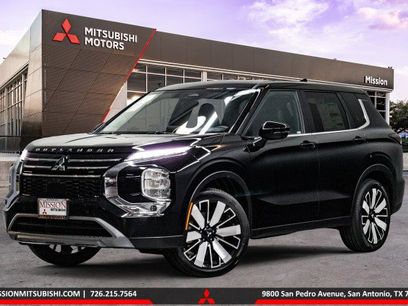 New 2025 Mitsubishi Outlander SE