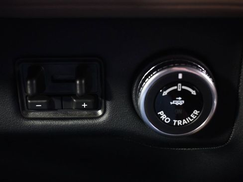 New 2026 Lincoln Navigator Black Label AWD/4WD image 30