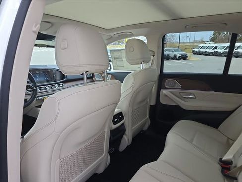 New 2026 Mercedes-Benz GLE 450 4MATIC image 17