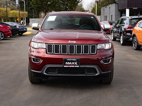 Used 2018 Jeep Grand Cherokee Limited AWD/4WD image 3