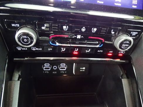 Certified 2023 Jeep Grand Cherokee Summit AWD/4WD image 14