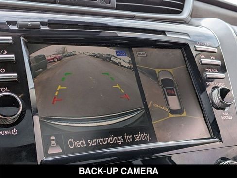 Used 2020 Nissan Murano Platinum w/ Cargo Package image 7