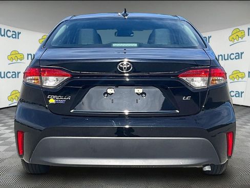 Certified 2024 Toyota Corolla LE FWD image 5