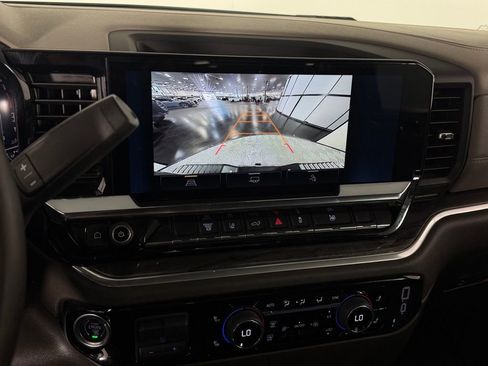 Used 2025 Chevrolet Silverado 3500 LTZ image 12