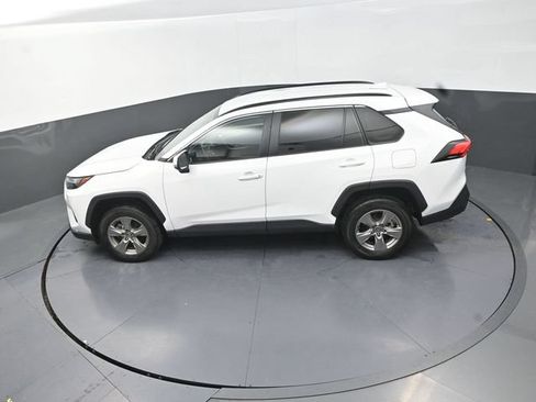Used 2024 Toyota RAV4 XLE FWD image 26