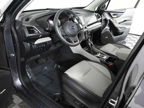 Used 2023 Subaru Forester Limited AWD/4WD image 18
