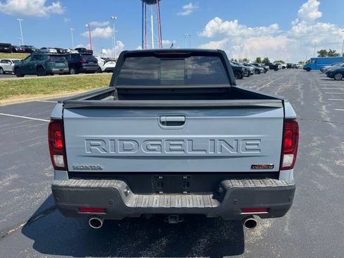Used 2025 Honda Ridgeline TrailSport image 4