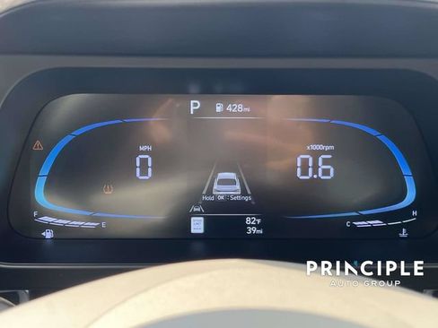 Used 2025 Hyundai Elantra Sport FWD image 19