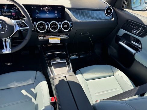 New 2026 Mercedes-Benz GLA 250 image 16
